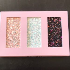 Clinique eyeshadow trio